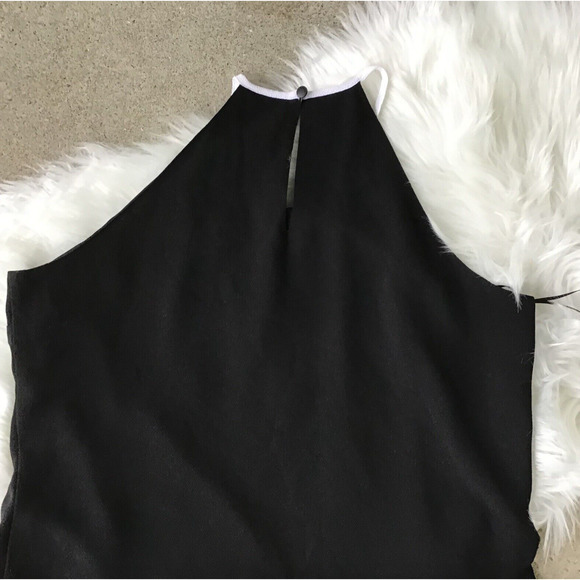 EUC VINCE CAMUTO Size Large Black Sleeveless Halter White Ruffle Trim Top - Picture 4 of 16